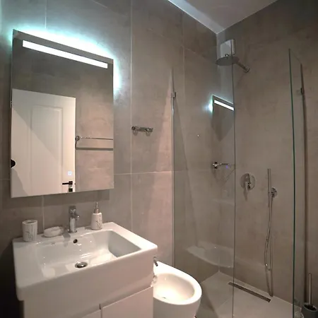 Apartment Center Oasis Trio Appartmens *