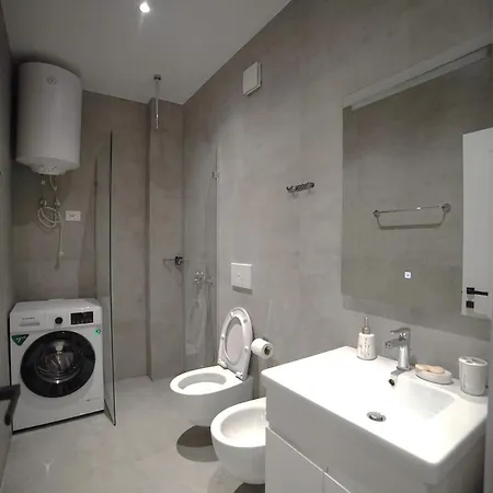 Apartment Center Oasis Trio Appartmens