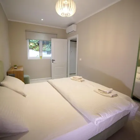 Apartment Center Oasis Trio Appartmens