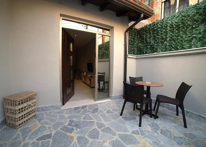 Center Oasis * Tirana