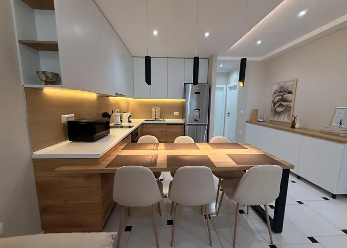 Center Oasis * Tiran